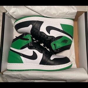 LUCKY GREEN RETRO JORDAN 1 HIGH
